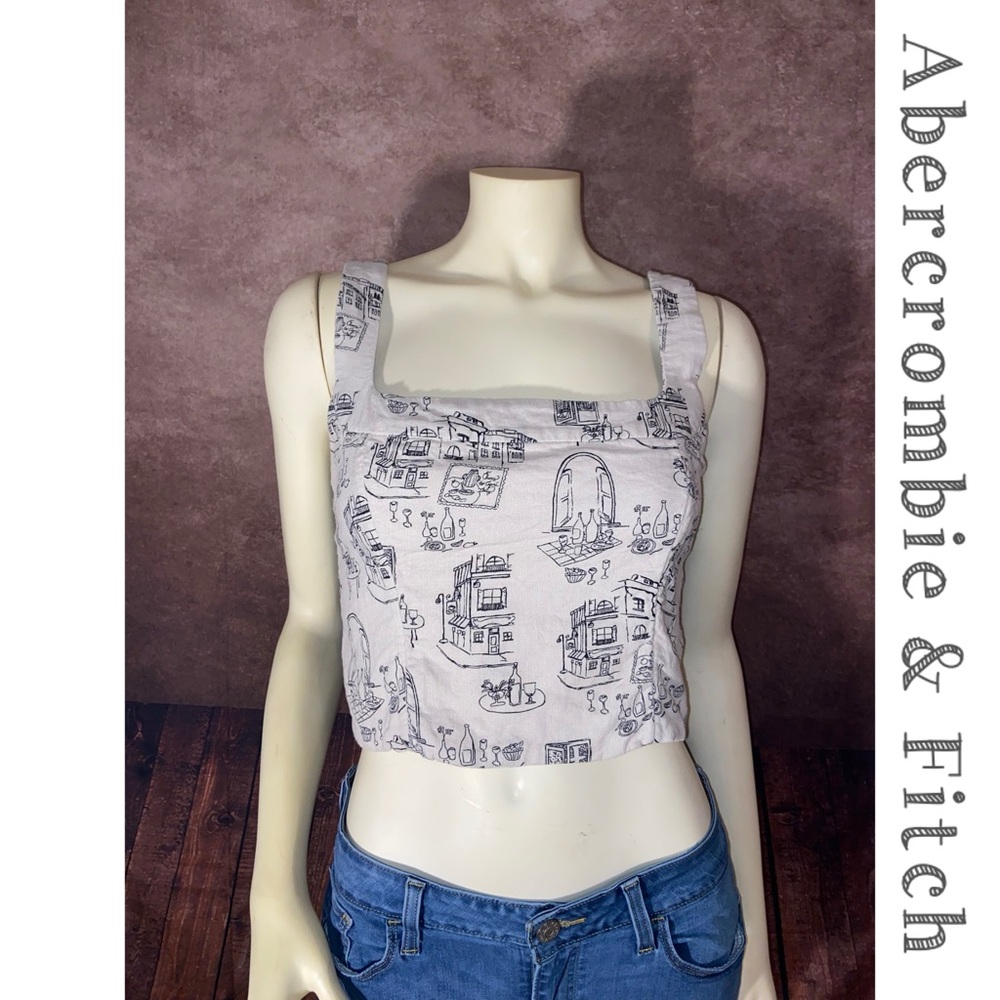 Abercrombie & Fitch - Linen blend adjustable strap crop Top - Size Medium - EUC
